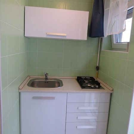 Galagonyas Apartman Eğri Oda fotoğraf